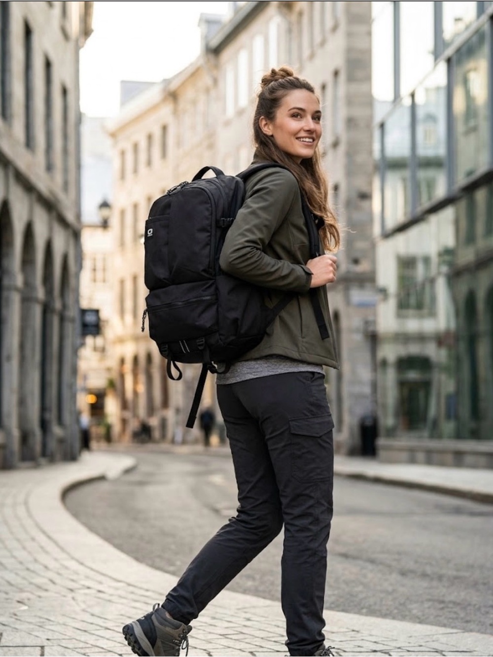 OGIO Black Multi-Compartment Outdoor Travel & Laptop Backpack – Ergonomic Straps